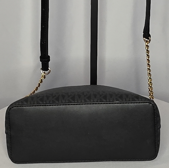 Michael Kors Black and Cream Crossbody Bag - Picture 5 of 8